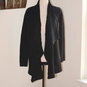 🌻 IZ Byer, black cardigan  sweater XS .........